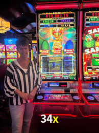 A Ascensão dos Esportes Eletrônicos: Um Novo Paradigma no Entretenimento